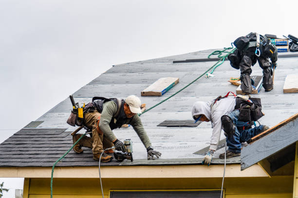 Professional Gutter Installation technician working in Helotes, TX